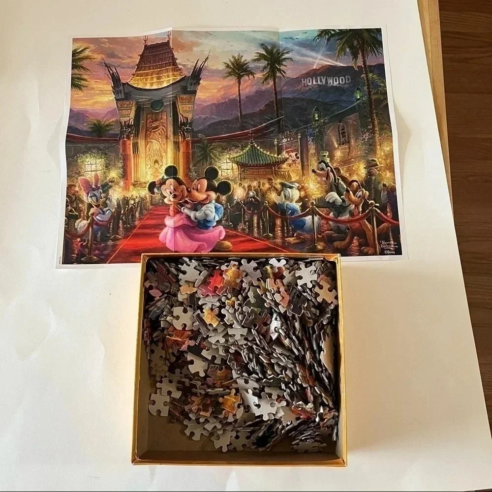 Thomas Kinkade Disney Mickey Minnie Hollywood 750 Piece Puzzle Complete